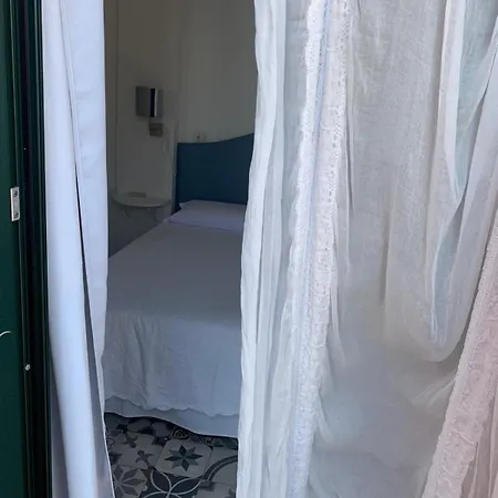 La Bergerie Bed & Breakfast *